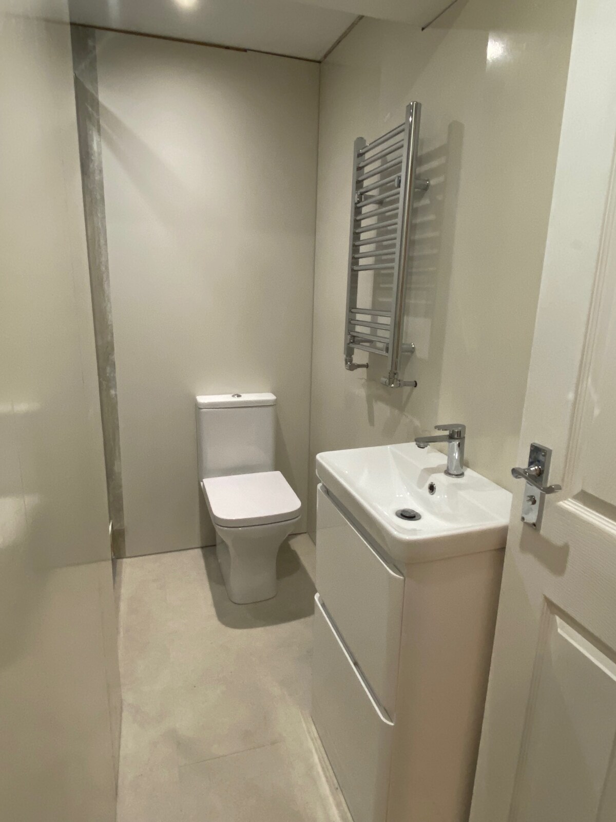 Photo at Comfortable small double room close to the centre in the Holyrood Park area, Edinburgh