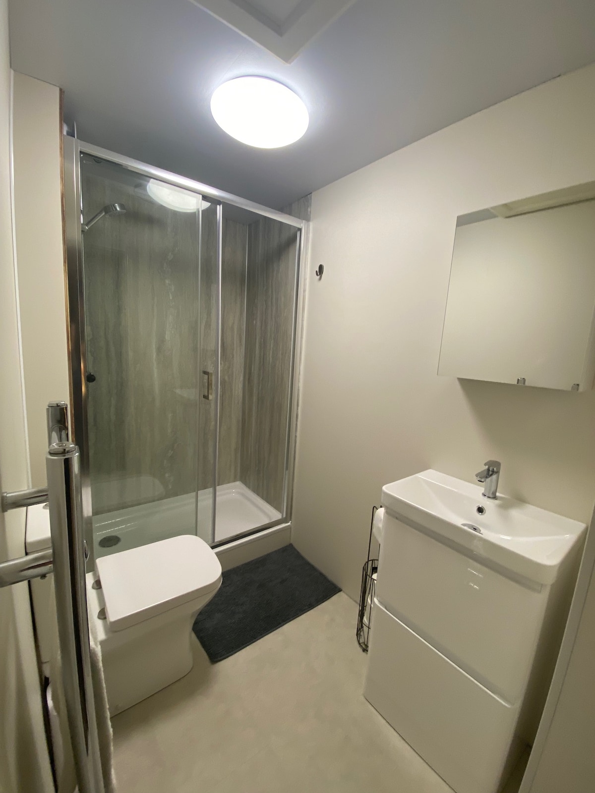Photo at Bright, spacious & central room w private bathroom in the Holyrood Park area, Edinburgh