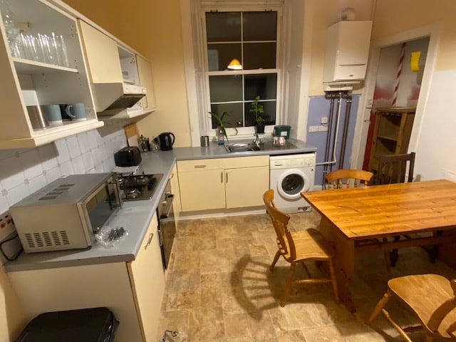 Kitchen at Nice room on Meadows near University and Fringe in the The Meadows and University area, Edinburgh