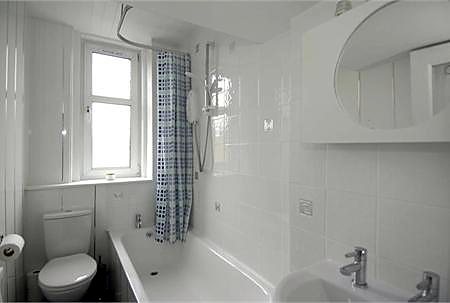 Bathroom at Bright Central Two-Bed Flat With Arthur's Seat Views, Albion Road / east central Edinburgh.