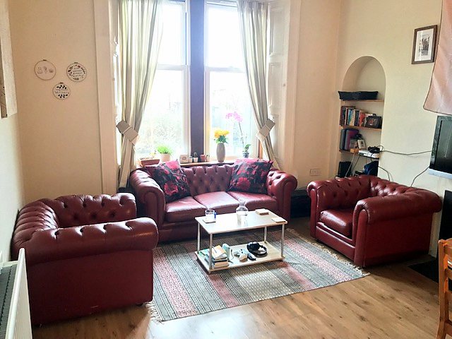 Living room at Bright Quiet Central Flat With Crags Views, Holyrood / Royal Mile area.